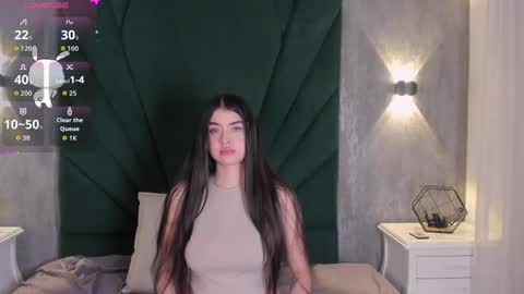 Snapshot of emiliclarke_ chatting on March 29, 2026, 12:38 pm Emilie online show from March 29, 2026, 12:38 pm