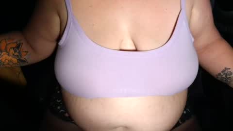Snapshot of emiliefoxx chatting on July 1, 2026, 2:02 am emilie foxx online show from July 1, 2026, 2:02 am