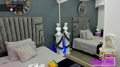 Snapshot of emilio_brandon chatting on December 22, 2025, 11:29 am Emilio online show from December 22, 2025, 11:29 am