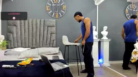 Snapshot of emilio_brandon chatting on January 7, 2026, 12:07 pm Emilio online show from January 7, 2026, 12:07 pm