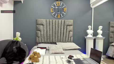 Snapshot of emilio_brandon chatting on January 14, 2026, 10:32 am Emilio online show from January 14, 2026, 10:32 am