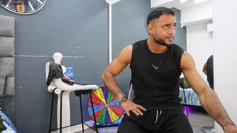 Emilio online show from May 15, 2026, 11:28 am