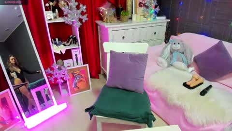 Emiliya online show from December 11, 2024, 2:19 am