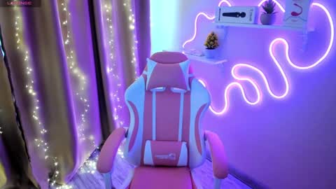 Emiliya online show from February 23, 2025, 5:23 am