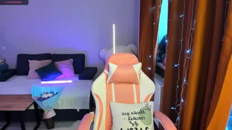 Emiliya online show from January 12, 2026, 7:46 am