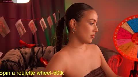 Snapshot of emiliyaroude chatting on September 17, 2025, 12:51 pm Emiliya online show from September 17, 2025, 12:51 pm