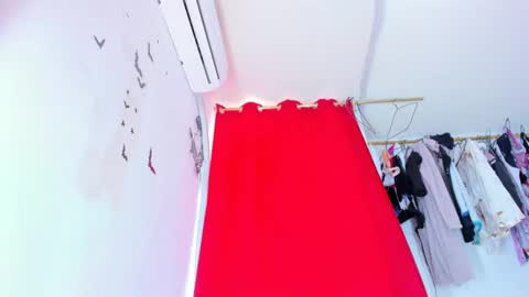 emily online show from December 15, 2025, 2:32 pm