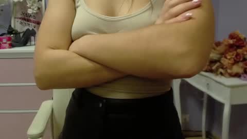 Emilly online show from January 2, 2025, 1:51 pm