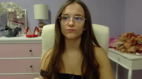 Emilly online show from January 11, 2025, 11:02 am