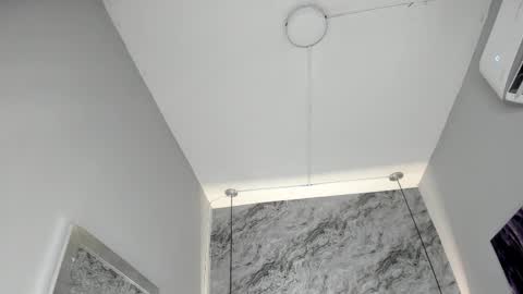 Snapshot of emilly_mell chatting on October 26, 2025, 11:38 am emilly_mell online show from October 26, 2025, 11:38 am