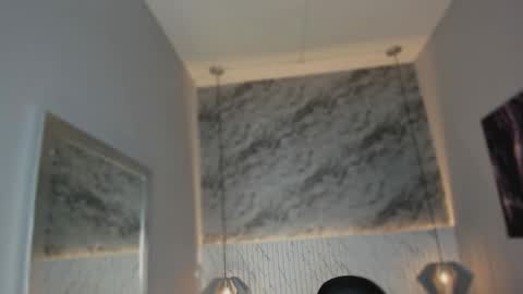 Snapshot of emilly_mell chatting on November 5, 2025, 11:21 am emilly_mell online show from November 5, 2025, 11:21 am