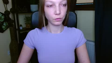 Emilly online show from February 26, 2026, 12:04 pm