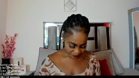 Snapshot of emillyroaa chatting on June 18, 2026, 7:07 pm Emilly Roa online show from June 18, 2026, 7:07 pm