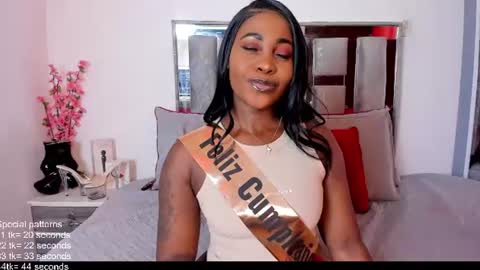 Snapshot of emillyroaa chatting on June 24, 2026, 7:46 pm Emilly Roa online show from June 24, 2026, 7:46 pm