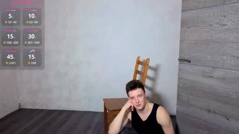 Snapshot of emily0303 chatting on October 26, 2025, 4:13 pm emily0303 online show from October 26, 2025, 4:13 pm