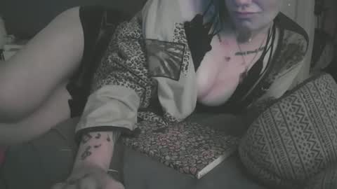 Snapshot of emily0903 chatting on January 3, 2025, 12:08 pm Emily Love online show from January 3, 2025, 12:08 pm