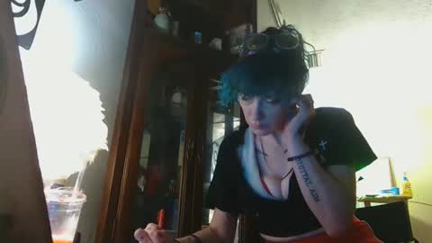 Snapshot of emily0903 chatting on December 16, 2025, 10:48 pm Emily Love online show from December 16, 2025, 10:48 pm