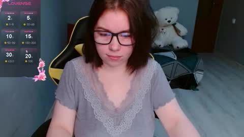 Snapshot of emily_amorre chatting on October 24, 2025, 10:17 pm Emily 3 online show from October 24, 2025, 10:17 pm