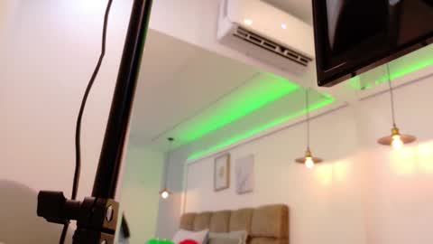 Emily online show from March 18, 2026, 9:07 pm