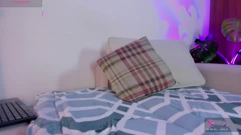 Emily online show from May 29, 2026, 5:49 am