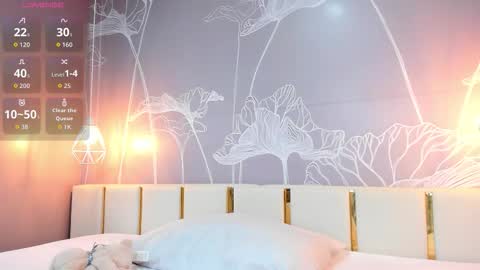 Snapshot of emily_cute4u chatting on March 16, 2026, 9:08 pm Emily online show from March 16, 2026, 9:08 pm