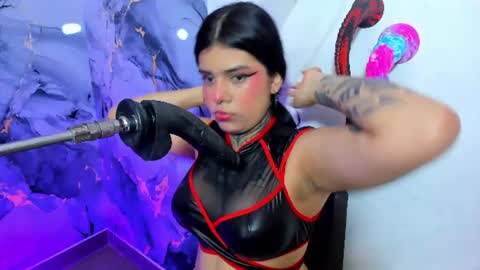emily_evol online show from July 9, 2026, 12:09 pm