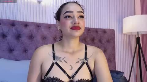 Snapshot of emily_foxyy chatting on October 26, 2025, 8:04 pm Emily online show from October 26, 2025, 8:04 pm
