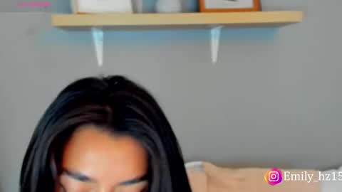 Emily online show from March 3, 2025, 1:42 pm