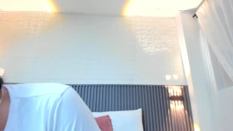 emily leroy. online show from January 14, 2025, 8:59 pm