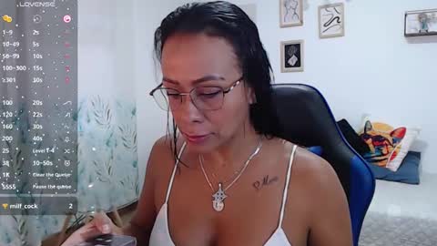 emily leroy. online show from October 22, 2025, 12:27 pm