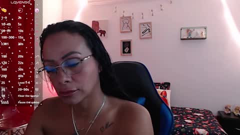 emily leroy. online show from December 17, 2025, 2:01 pm