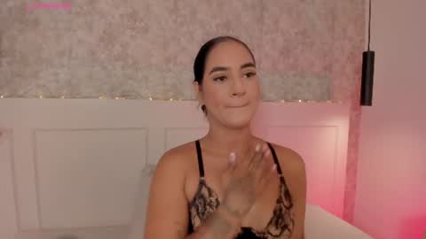 Snapshot of emily_luve chatting on June 26, 2026, 11:36 am emily_luve online show from June 26, 2026, 11:36 am
