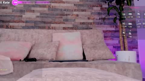 Snapshot of emily_montoya chatting on November 30, 2025, 8:46 pm Emily online show from November 30, 2025, 8:46 pm