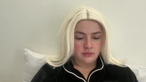 Snapshot of emily_morning_dew chatting on March 3, 2026, 7:58 am emily_morning_dew online show from March 3, 2026, 7:58 am