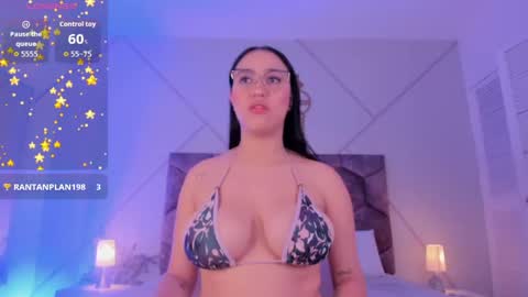 Snapshot of emily_nova_ chatting on April 24, 2026, 11:45 am emily_nova_ online show from April 24, 2026, 11:45 am