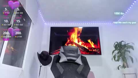 emily_palmeer online show from October 22, 2025, 10:26 am