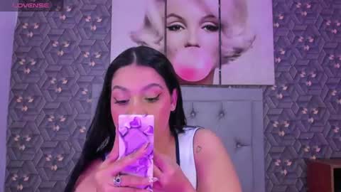 Snapshot of emily_rivera78 chatting on June 11, 2026, 4:21 am Emily online show from June 11, 2026, 4:21 am