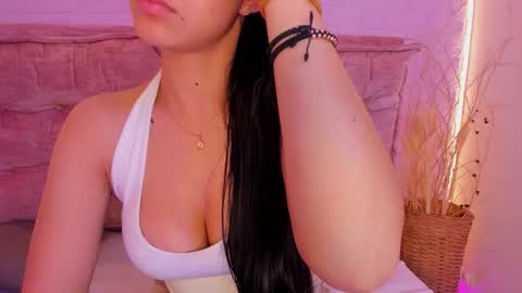  EMILY  online show from March 28, 2026, 10:04 am