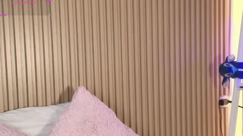 Emily online show from April 4, 2026, 12:35 pm