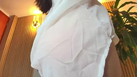 Snapshot of emily_trujillo chatting on April 29, 2026, 7:42 pm Emily Trujillo online show from April 29, 2026, 7:42 pm