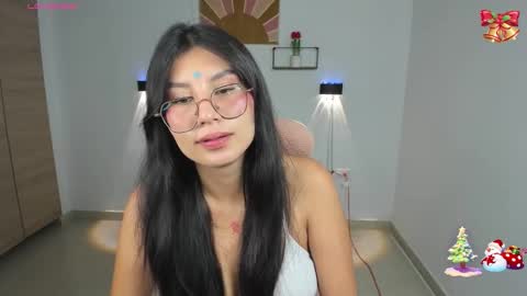 Emi online show from December 21, 2025, 5:31 pm