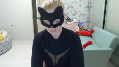 Snapshot of emily_york18 chatting on May 20, 2026, 4:02 pm Emily online show from May 20, 2026, 4:02 pm