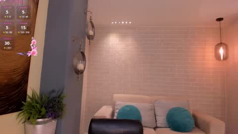 Emily Armstrong online show from December 21, 2024, 3:31 pm