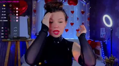 Snapshot of emilyart_ chatting on February 15, 2025, 6:02 am artist Emily online show from February 15, 2025, 6:02 am