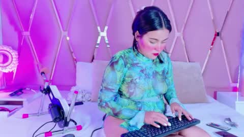 Emily online show from May 29, 2026, 11:58 pm