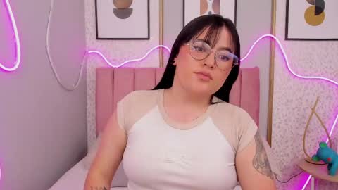 Emily online show from May 22, 2026, 5:36 am