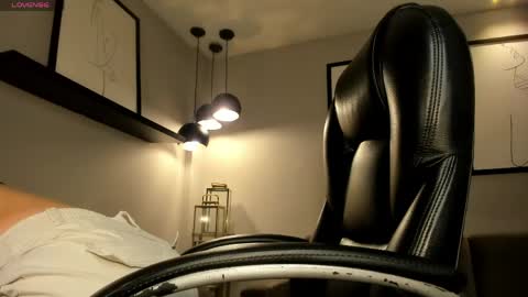 Emily Carter online show from May 23, 2026, 10:30 am