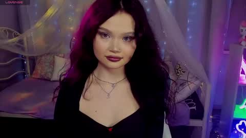 Emilyhaves online show from May 3, 2026, 12:55 pm