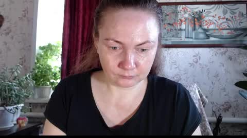 Snapshot of emilydoth chatting on May 4, 2026, 3:46 am EmilyDoth online show from May 4, 2026, 3:46 am