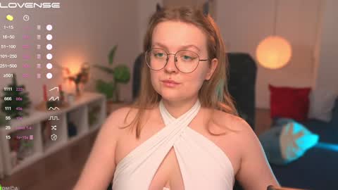 Emily  online show from January 22, 2025, 12:38 pm